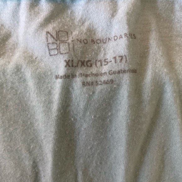 color: LIGHT BLUE | brand: NO BOUNDARIES | size X-LARGE (15-17) - Picture 2 of 2